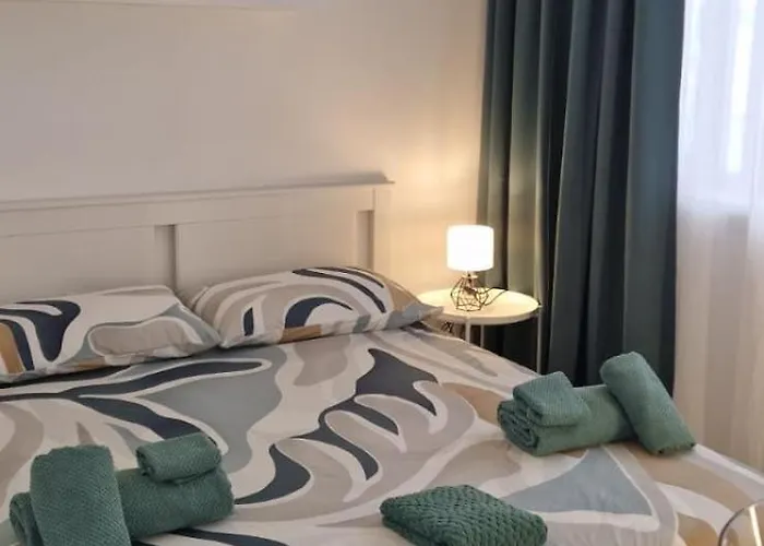 Skyline 51 Apartment